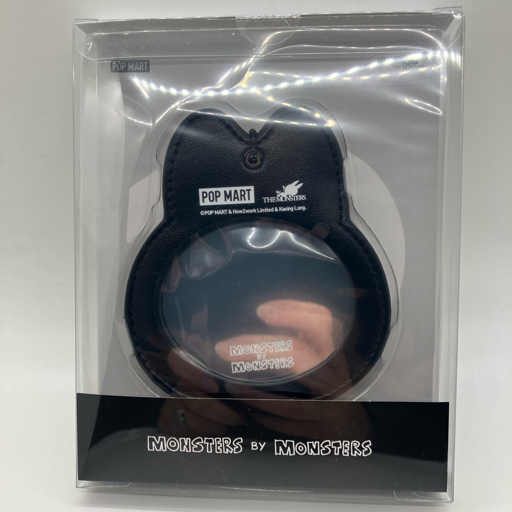 Labubu The Monsters 10th Anniversary Portable Mirror Keychain, Limited Edition - Picture 2 of 6